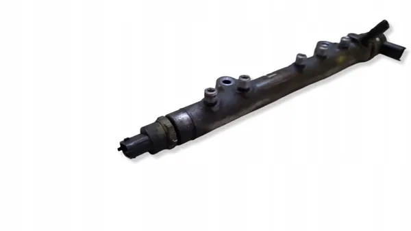 Riel de inyección completo OEM 0445214133 para Yaris II 1.4 D4D image 5