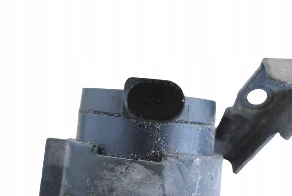 Porsche OE Vattenpump 9A262025100 image 4