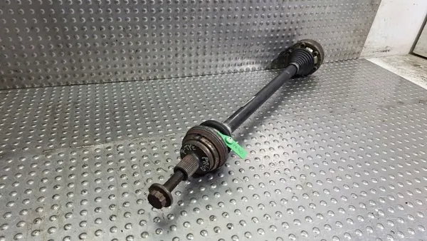 Höger bakaxelhalva OEM S26380102 för Audi Q3 image 3
