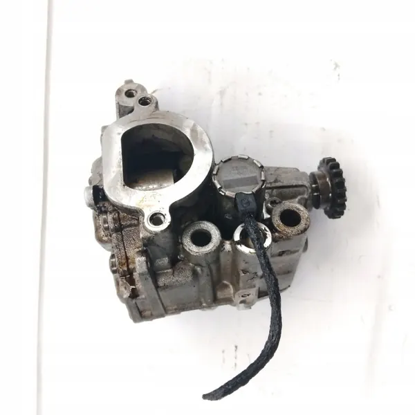 Nissan Oliepomp OEM 150126230R/150100347R Gebruikt image 3