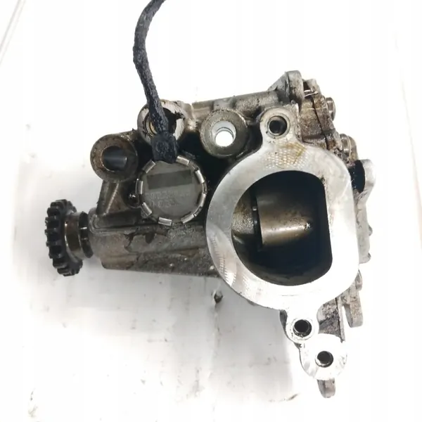 Nissan Oliepomp OEM 150126230R/150100347R Gebruikt image 4