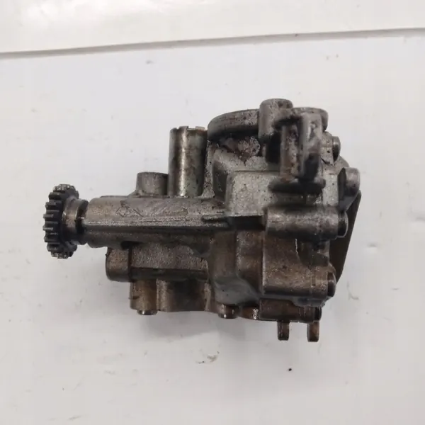 Nissan Oliepomp OEM 150126230R/150100347R Gebruikt image 6