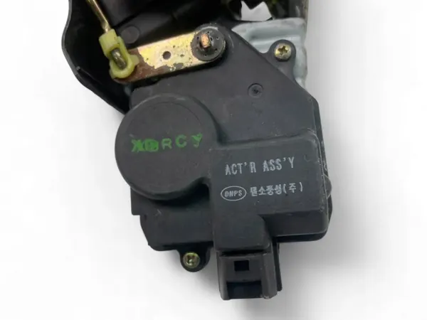 Verrou de capot Hyundai Santa Fe II OEM 812901F020 - Occasion image 8