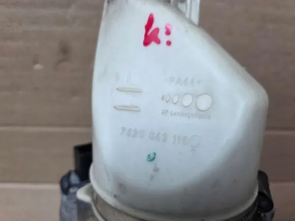 Bomba de direção assistida Opel Astra H Zafira B image 2