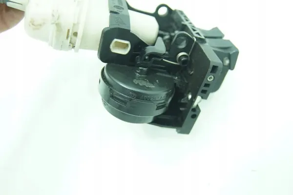 Takaluukun lukko OEM A2307500185 Mercedes SL R230 image 5