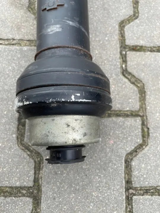 Audi OE Drivaxel 4M0521101AD image 2