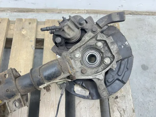 OEM MMAUTKO-26035- Linker voorveer Volvo S80 image 9