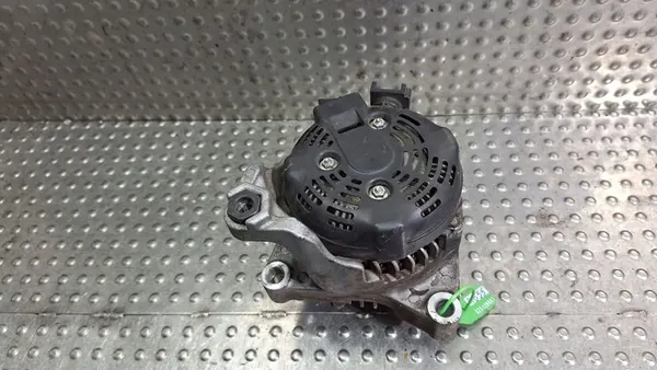 Vaihtovirtageneraattori BMW X1 (F48) 2.0L diesel 2016 image 5