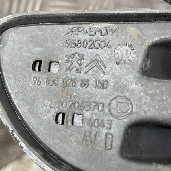 Citroen Berlingo 2010 Oikea kattokaide OEM 95802g04 image 4