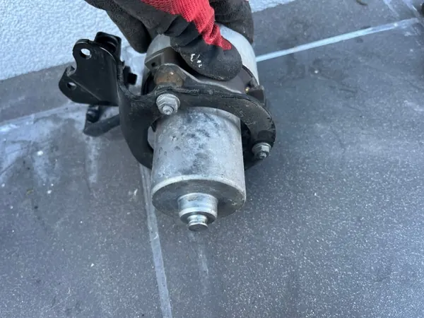 Vakuumpumpe OEM 709686010 für VW Tiguan II image 3