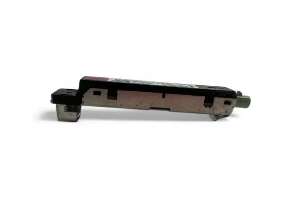 Audi A3 8Y Antenneversterker OEM 8Y4035225M image 5