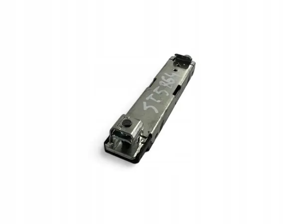 Audi A3 8Y Antenneversterker OEM 8Y4035225M image 7