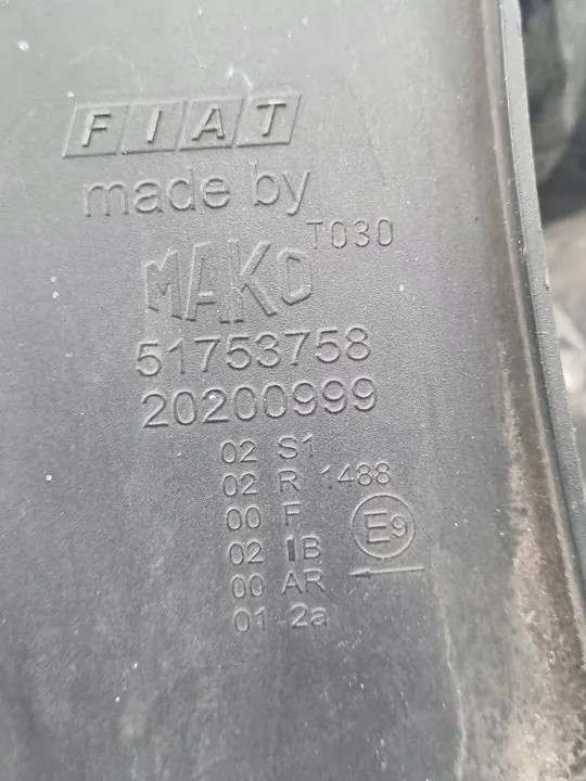 Luz trasera izquierda Fiat Linea 51753758 image 5