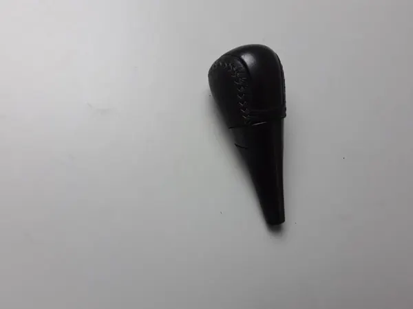 Pomo de cambios Toyota Yaris OEM 335040D240B8 - Usado image 3
