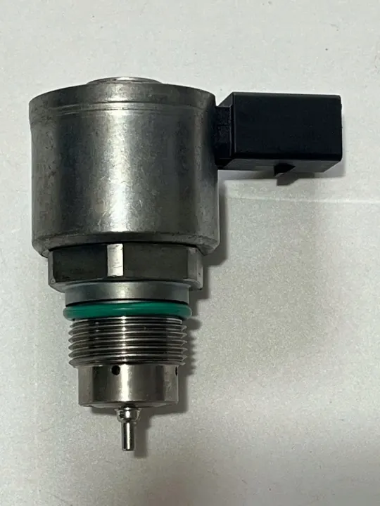 Tryckregleringsventil OEM 04L130764C för VW 2.0 TDI image 3