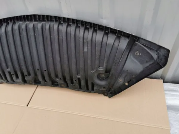 Plaque de protection moteur Mercedes OEM A2075200623 image 5