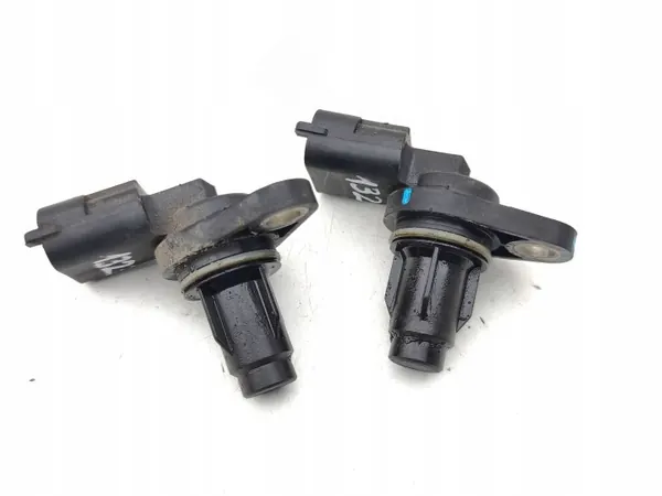 Hyundai Nockenwellenpositionssensor OEM 393502B070 image 2