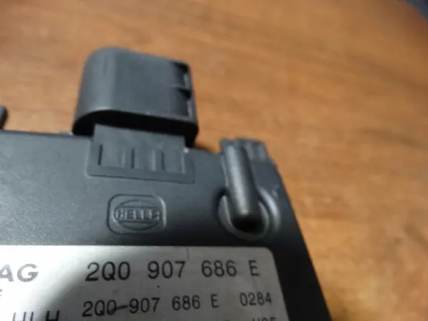 Körfältsassistent höger OEM 2Q0907686E VW Audi image 3