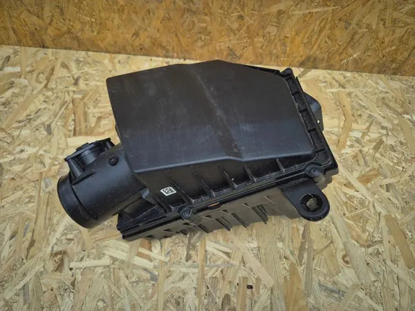 Carcaça do filtro de ar VOLVO S90 2.0L gasolina 2019 image 1