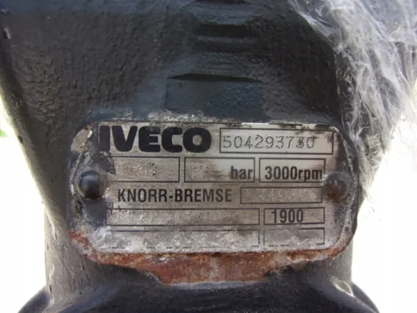 Compresseur d'air Iveco Stralis Cursor OEM 504293730 image 3