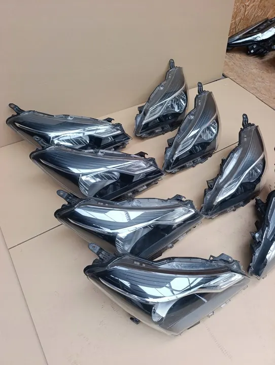 Refletor esquerdo direito Toyota Yaris III Lift 2017-2020 NCMKHII image 5