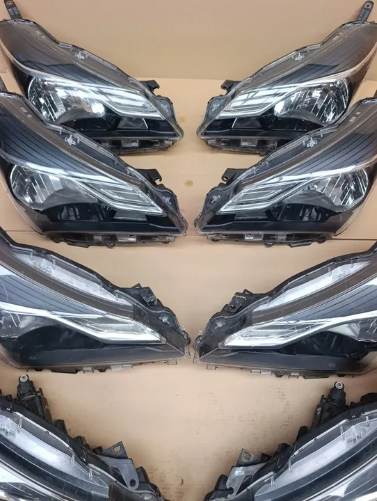 Refletor esquerdo direito Toyota Yaris III Lift 2017-2020 NCMKHII image 6