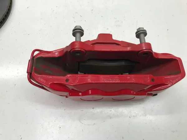 Ford Mustang Mach-E 2023 Jeu d'Étriers Rouge OEM image 6