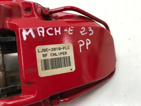 Ford Mustang Mach-E 2023 Jeu d'Étriers Rouge OEM image 7