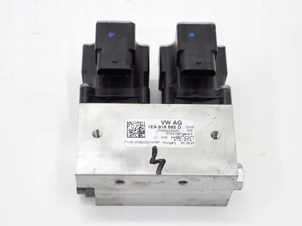 OEM 1EA816682D AC laajennusventtiili Skoda Enyaq iV:lle image 2