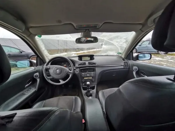 Vitre de quart Renault Laguna - Arrière droit OEM as2 image 9