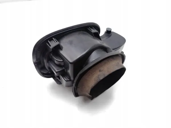 Ford Mondeo polttoainelippa OEM DG93-F27936-GA 2015 image 3