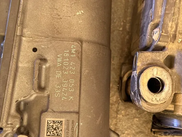 Caixa de direção Audi Q8 RSQ8 4M1423053E image 2