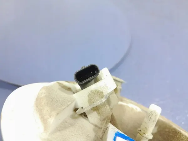 MERCEDES E W207 W212 3.5 BRANDSTOFNIVEAUSENSOR A2044701494 image 4