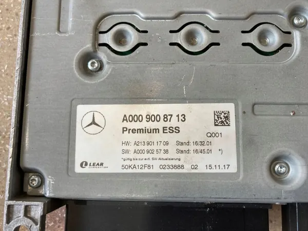 Mercedes-Benz Audioförstärkare OEM A0009008713 image 6