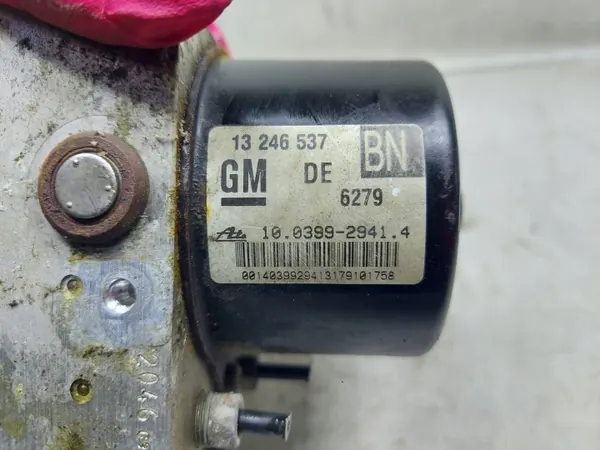 Pompe ABS OEM 10.0960-0579.3 pour Opel Zafira B image 7