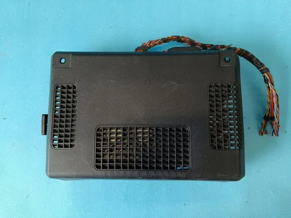Sistema de Áudio Harman/Kardon OEM 3G0035466D Usado image 9