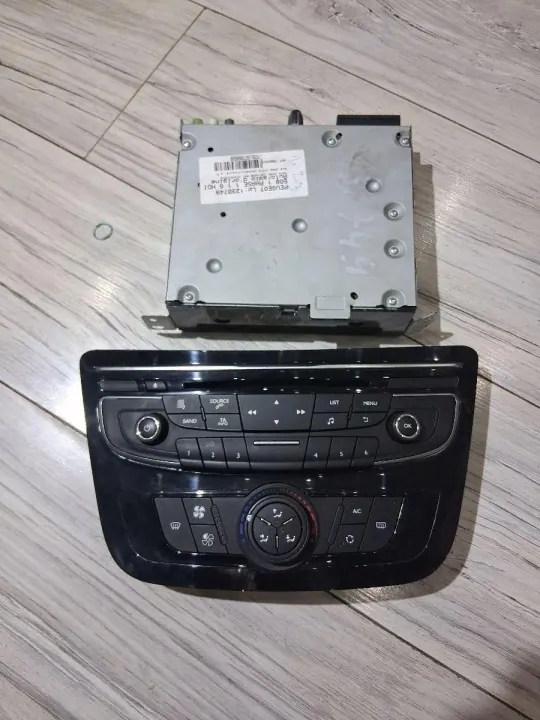 Originalteil Peugeot OE 9801175780 - Gebraucht image 2