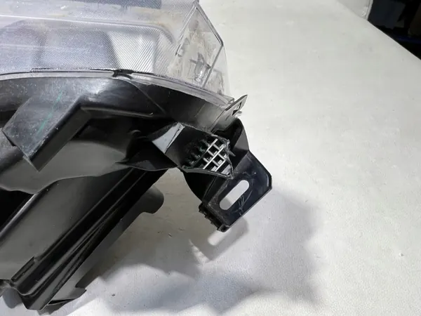 Farol dianteiro Ford Mustang Mach-E LED OEM LJ8B13E015 esquerdo image 9