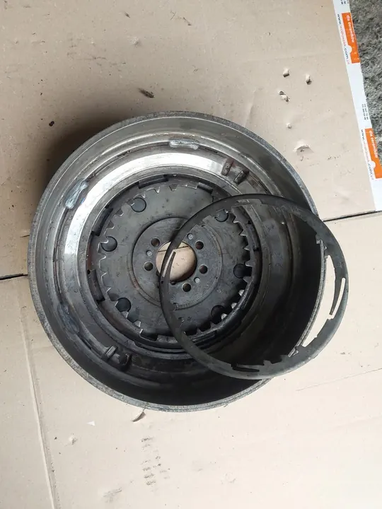 Automaattivaihteiston Flywheel Renault Megane III 8200980981 image 2