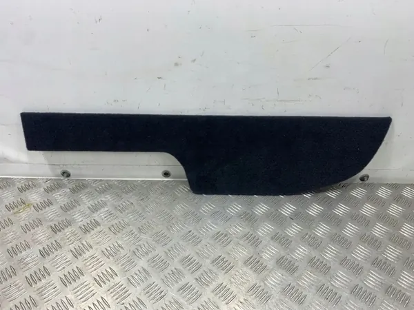 Garniture coffre Subaru Outback OEM 95067AN030 image 2