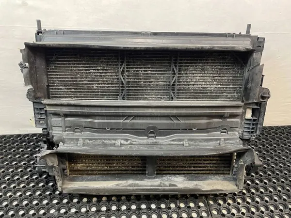 KOMPLET CHŁODNIC CHŁODNICE WENTYLATOR VOLVO S90 V90 2.0B T5 2016- image 2