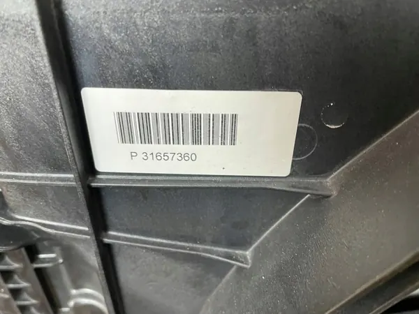 KOMPLET CHŁODNIC CHŁODNICE WENTYLATOR VOLVO S90 V90 2.0B T5 2016- image 9