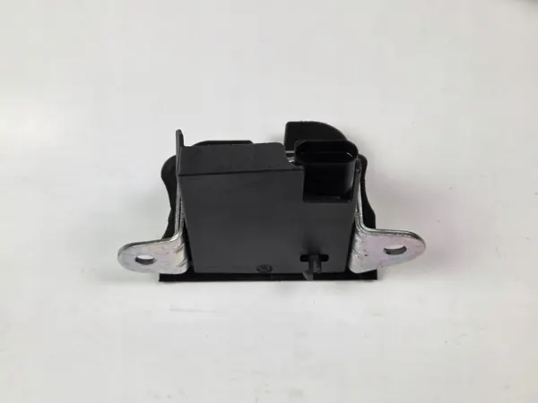 OEM 2G6827505B bakluckelås för VW Polo VI image 4