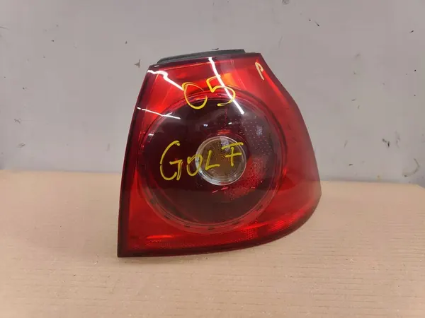 Bakljus Höger Volkswagen Golf V 1K6945096AA image 2