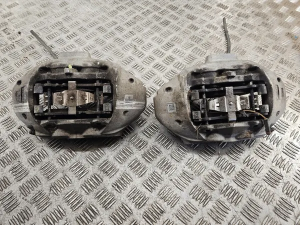 Bromssats OEM ZACISKI TARCZE W218 W212 4,7 V8 image 2