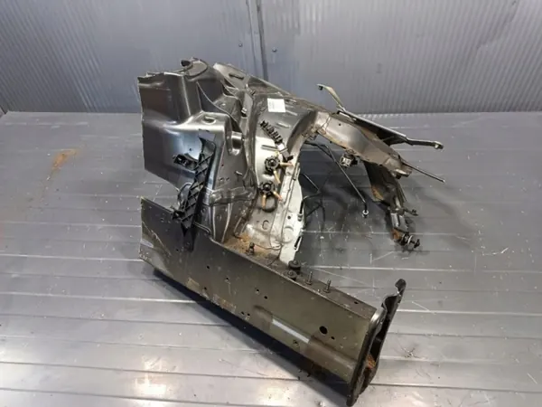 Audi A6 C8 Avant kwartierpaneel OEM 23300/Wrakowisko image 2