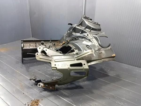 Audi A6 C8 Avant kwartierpaneel OEM 23300/Wrakowisko image 6