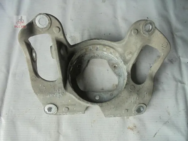 Etuvasen iskunvaimenninpidike OEM 54631-3M000 - Käytetty image 3