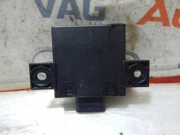 Bloco de escape usado OEM 8W0907159M para Audi A5 image 3