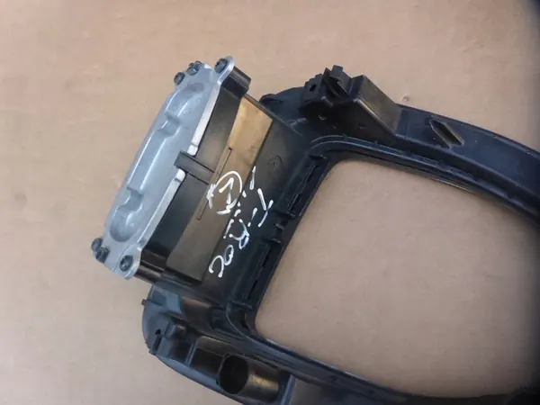 VW T-ROC LIFT Luz LED Diurna Esquerda OEM 2GA941055H image 10